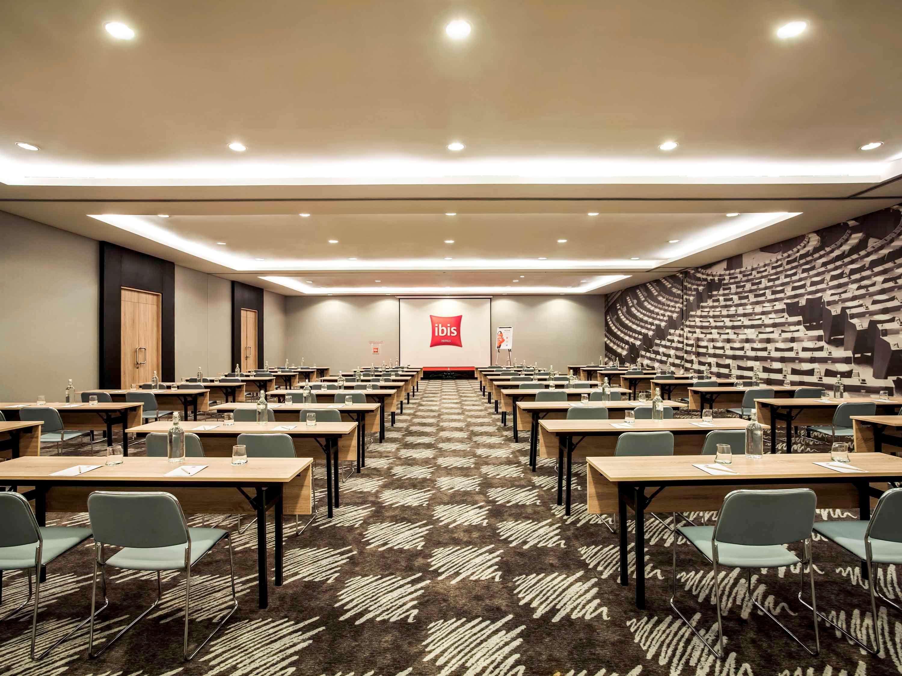 雅加达哈莫尼宜必思酒店 外观 照片